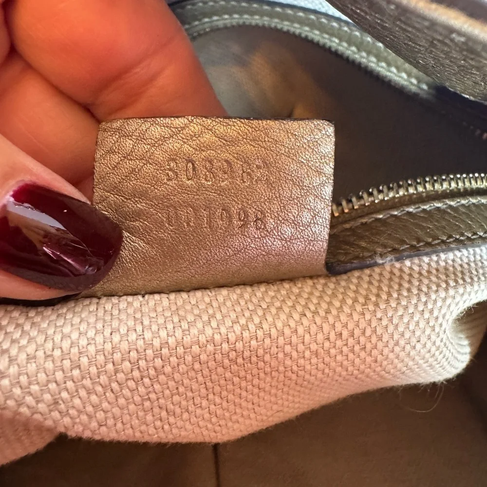 AUTHENTIC Gucci Metallic Gold SoHo Shoulder Bag